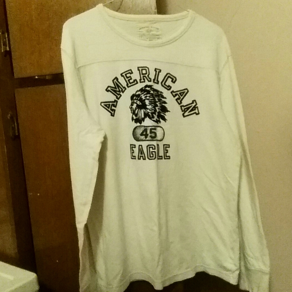 American Eagle Outfitters Mens long sleeve shirt